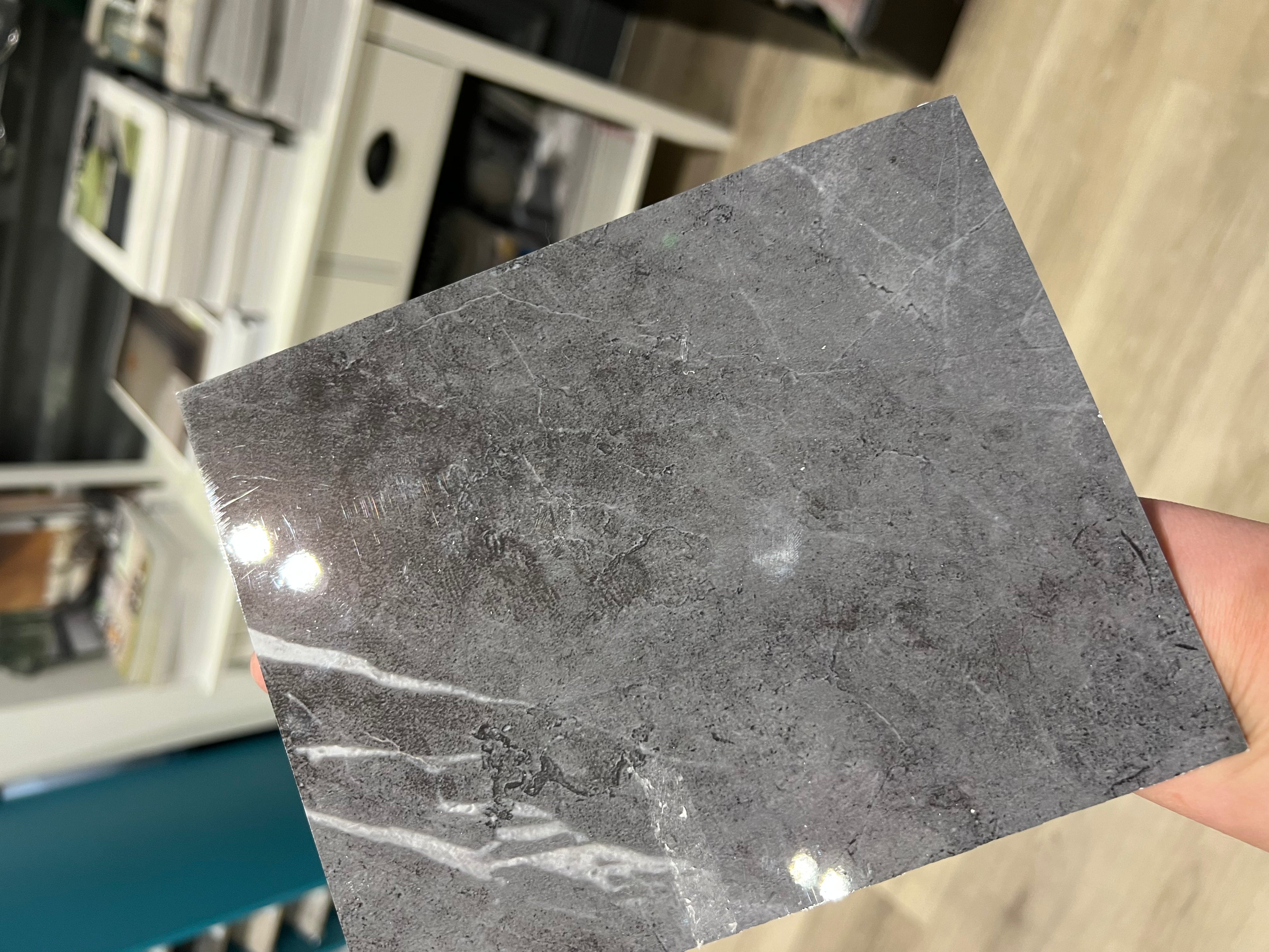 Dumwawall+ Wall Panels - Glossy Porto Tile