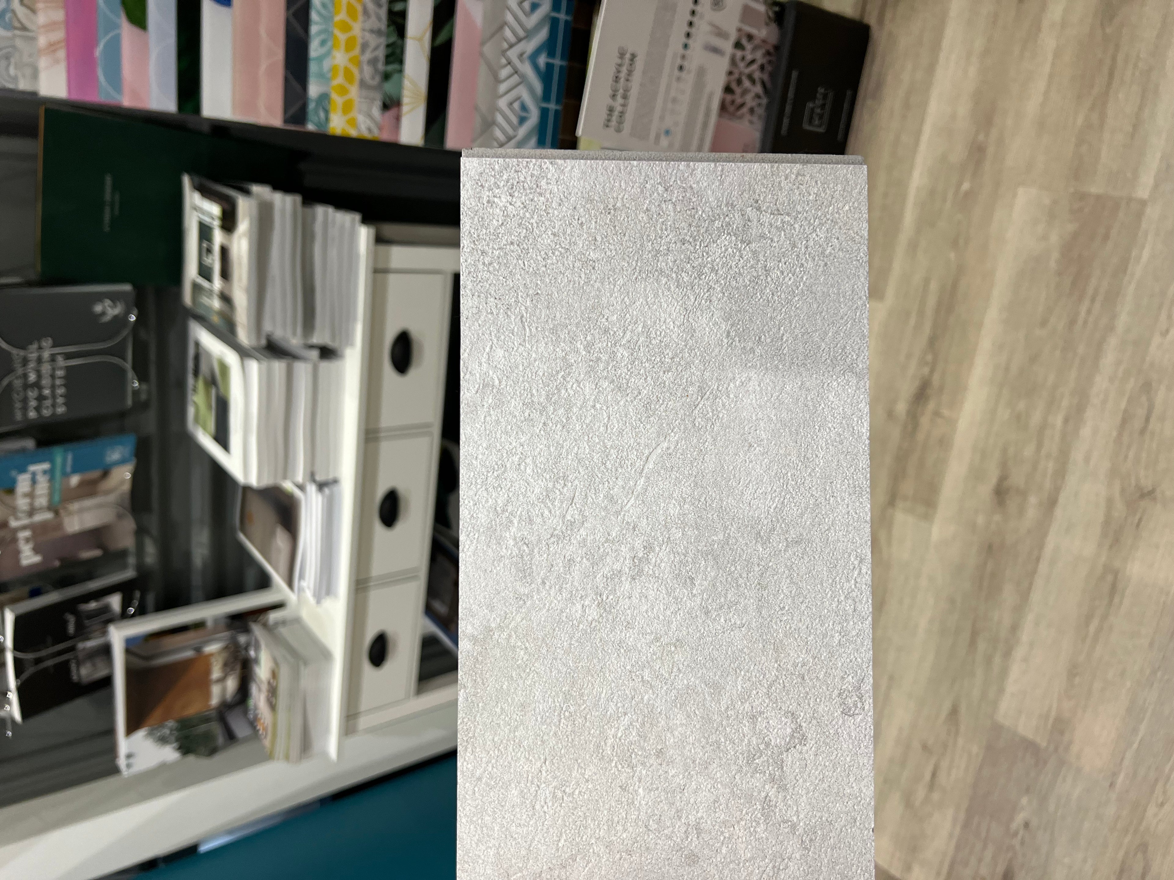 Kerradeco - Misty Stone