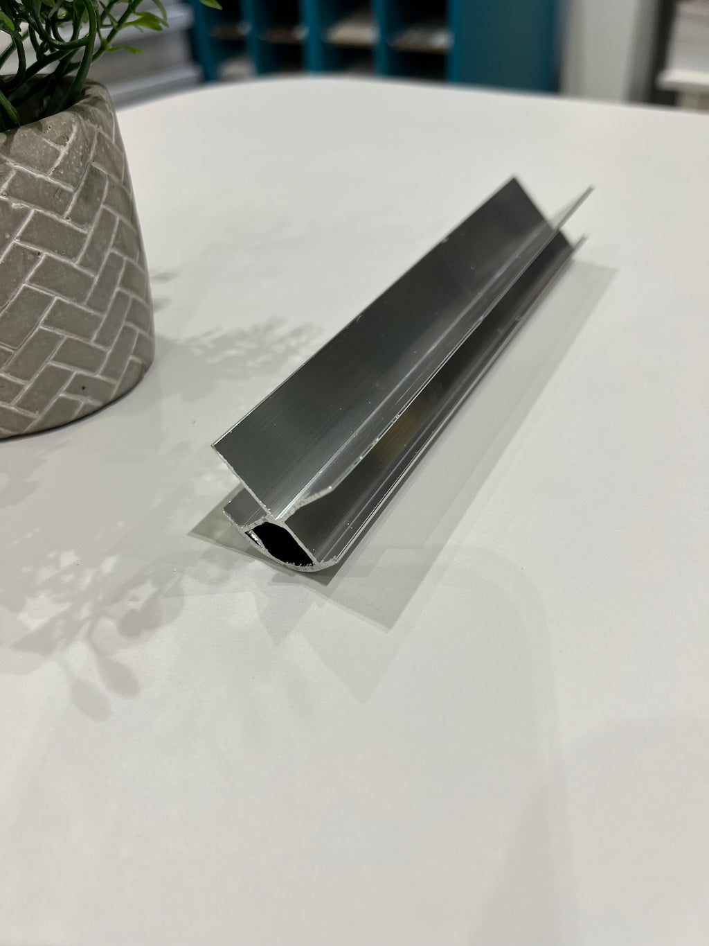 Metal External Corner Trim - Polished Chrome